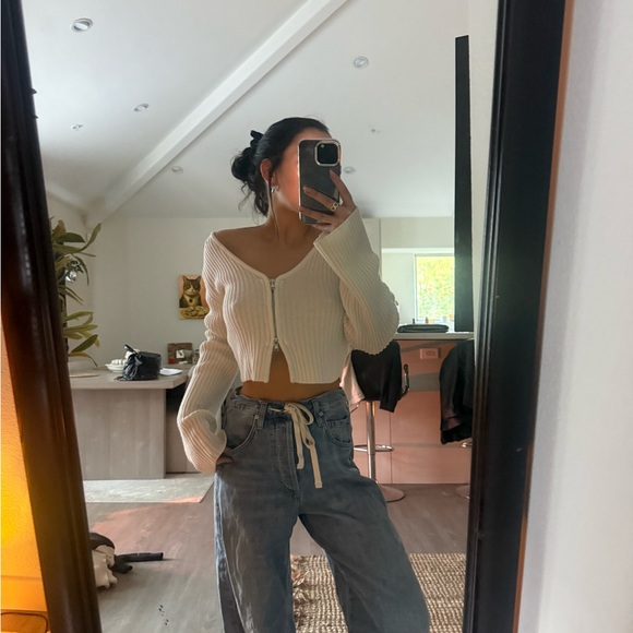 Tiger Mist Cream Ribbed Zip-Up Cardigan - Picture 2 of 3